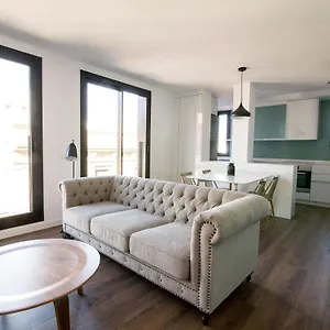 Reusia Apartment