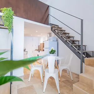 Apartamento Desactivado Atico Duplex Con Barbacoa Y Terraza En Barri Port Maritim, Tarragona